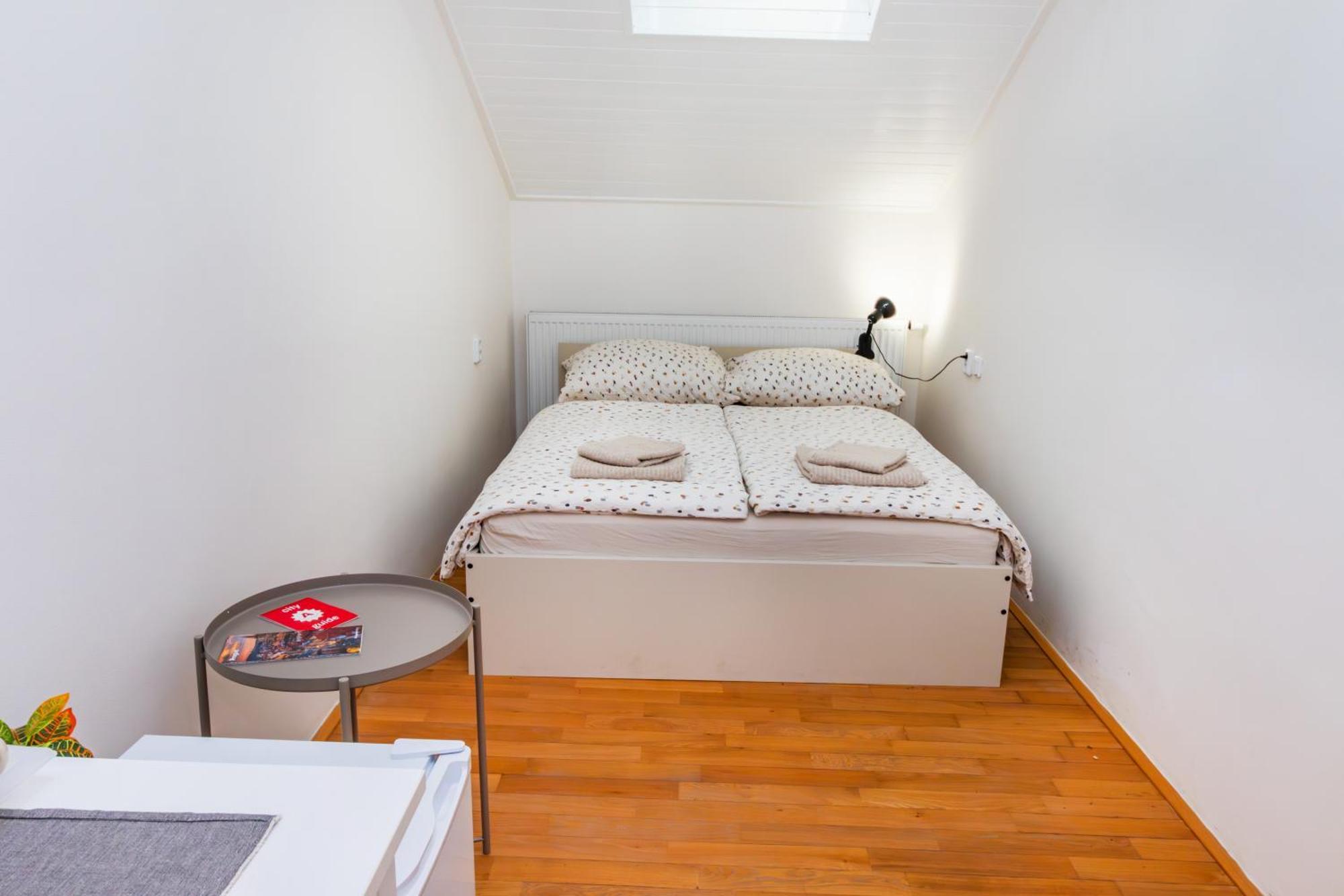Prague Legends Pension Bagian luar foto