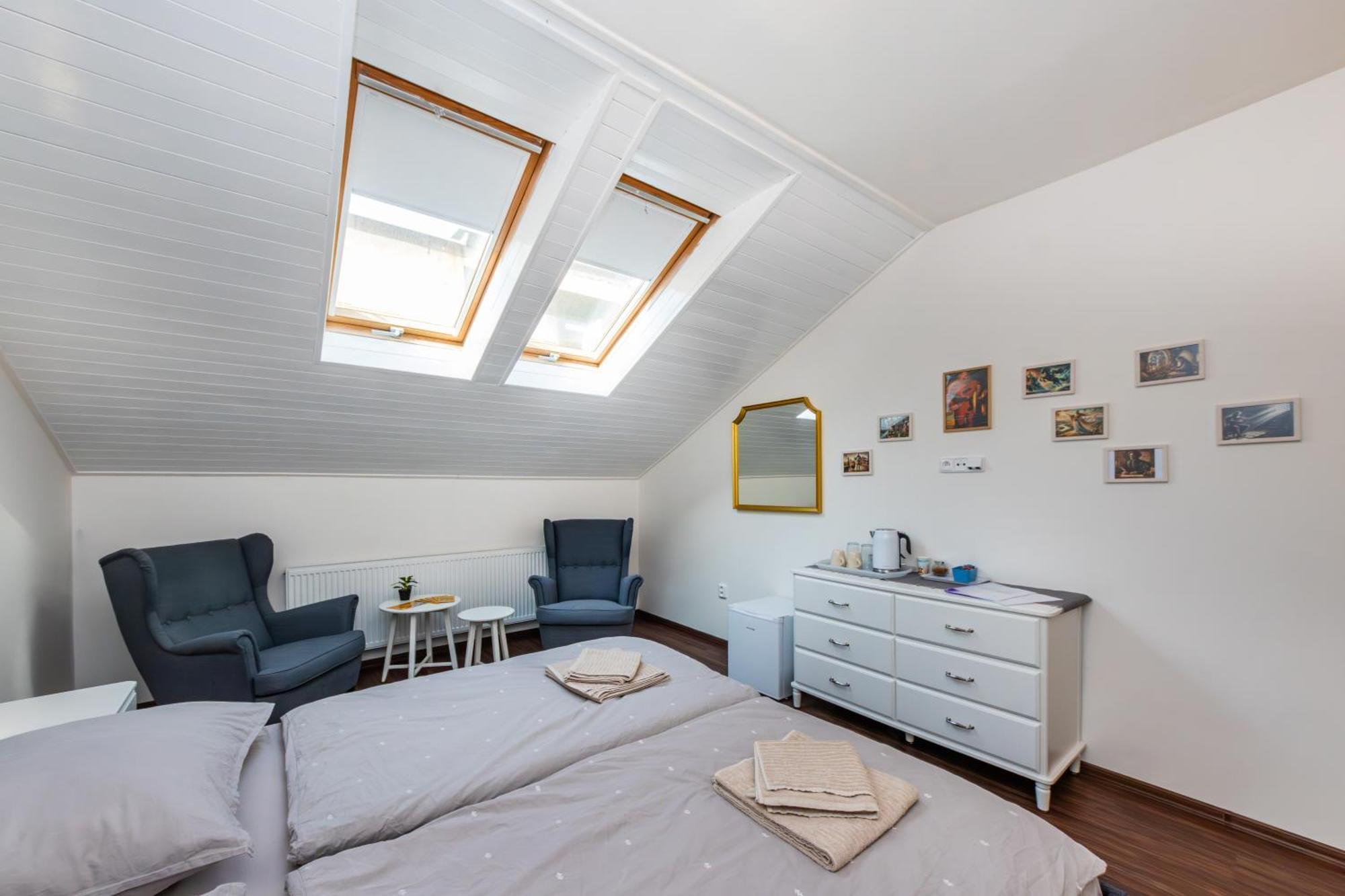 Prague Legends Pension Bagian luar foto